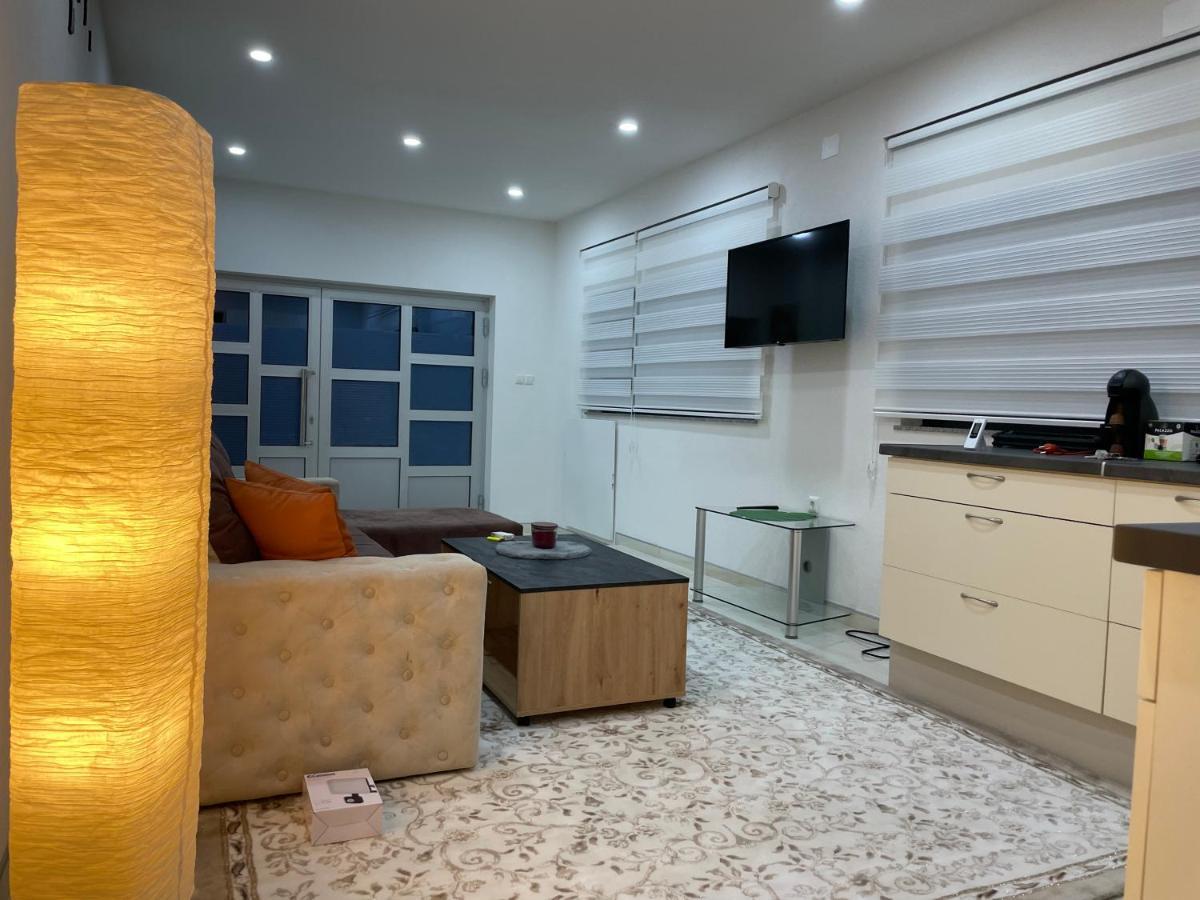 Apartman Cuprija Cazin Exterior photo